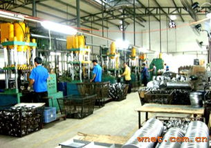 東莞市至強(qiáng)五金廠 東莞市寮步鎮(zhèn)下嶺貝百業(yè)工業(yè)城 五金燈飾.車用五金零配件.家用五金制品 產(chǎn)品展廳